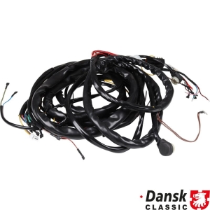 Kompletna wiazka przewodow do tunelu, standard OEM. Od przedniej skrzynki bezpiecznikow do wskaznikow i do tylnego swiatla i komory silnika